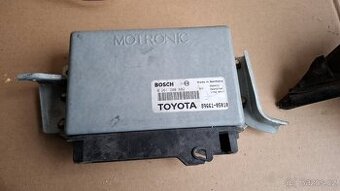 Toyota CarinaE - soubor náhradních dílů - 1