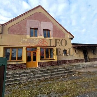 Prodej vícegeneračního domu 600 m2, pozemek 2.274 m2, Český 