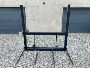 Nosič balíků na manipulátor/vidle na balíky/sklopné hroty