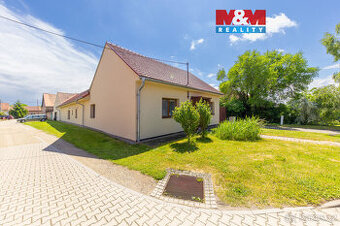 Prodej zemědělské usedlosti 263m² s pozemkem 1250m², Šumice