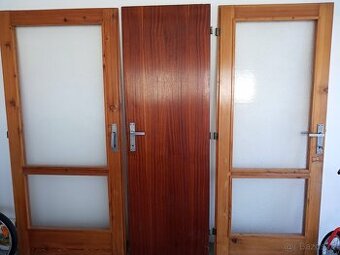 Dveře mahagon a modřín