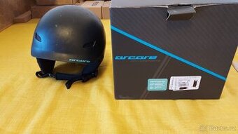 Dětská lyžařská helma 52-56 cm