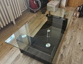 Konferenční stolek