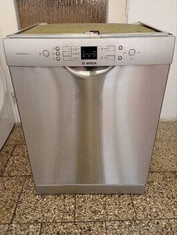Myčka nádobí Bosch podstavná
