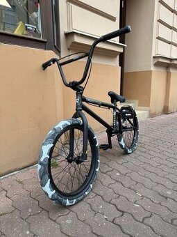 BMX kolo Radio, model Darko