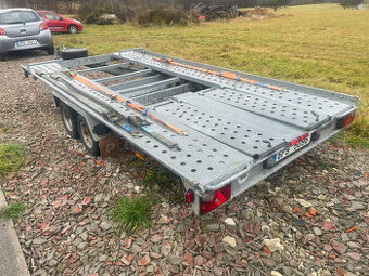 Autopřepravník, Pongratz L-AT 400, AUTOVIA, Podval