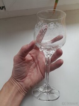 Sada 6 skleniček na nožičce