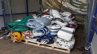 Krycí plachta /  zakrývací plachty / plachty na dřevo