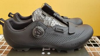 Prodám tretry Fizik Terra X5, velikost 43,5