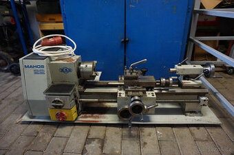 Soustruh MAHOS 22 - 1