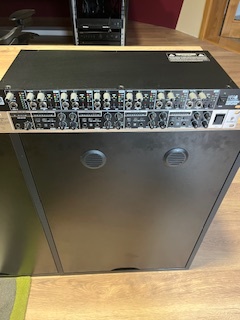 Sluchátkové zesilovače