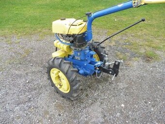 koupím malotraktor agzat nebo vari