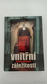 Americký zabiják, Vnitřní záležitosti, Jáma a kyvadlo