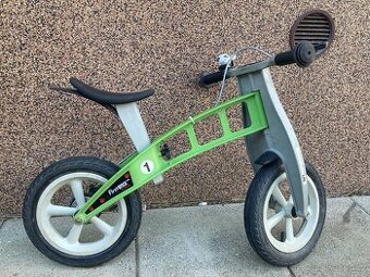 First Bike se snižovacími adaptéry