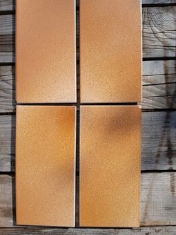 Dlaždicky 10x20cm 20ks