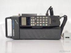 Mobilní telefony pro sběratele - rarity - NOKIA TALKMAN 520