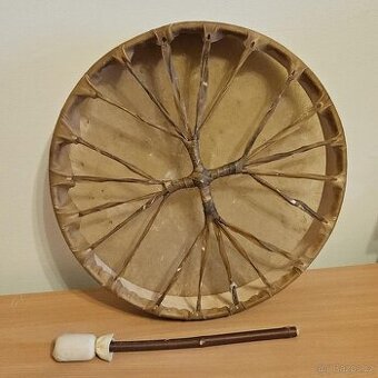Šamanský buben z jelení kůže (45 cm)