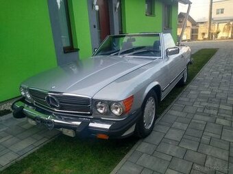 Mercedes Benz 560 sl