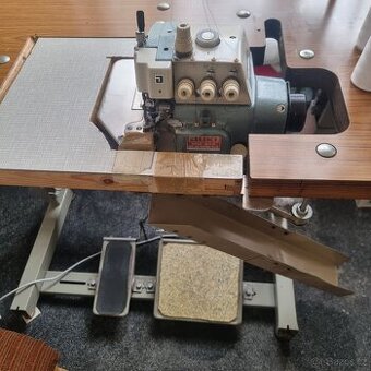 Overlock Juki MO-814