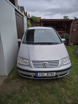 VOLKSWAGEN SHARAN 1.9TDi