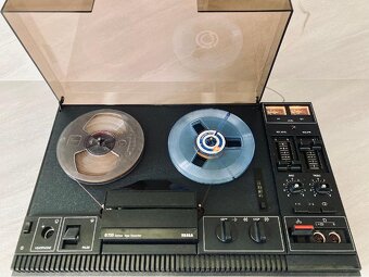 Tesla B 730 stereo