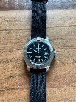 Breitling Avenger 43 - A17318 - 1
