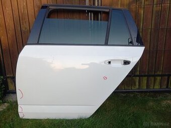 Prodám levé zadní dveře Škoda Octavia 3 LF9E