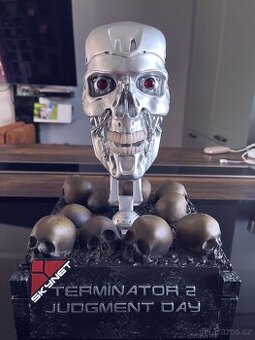 Terminator 2, busta Endosceleton s podstavcem