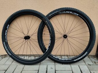 Zapletená kola DT Swiss 29" X392/370 15x100 a 12x142 XD