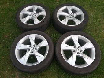 alu Škoda Scala letní 205/50/17 Bridgestone, alu Volans 17"