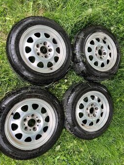 Alu disky 5x120 r15 s nádherným vzorkem