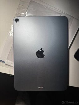 iPad Air 4 generace 2020 na náhradní díly