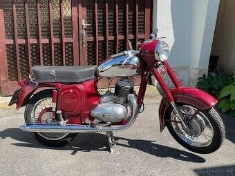 JAWA 250 Typ 11 (1951), profi renovace, 82 km, platná STK