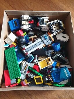 Lego mix 2 kg
