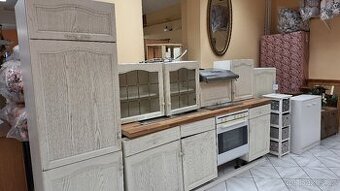 Rustikální kuchyňská linka