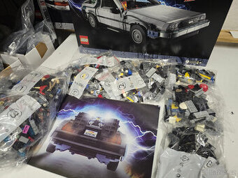 STAVEBNICE 10300 Stroj času z Návratu do budoucnos (náhrada)