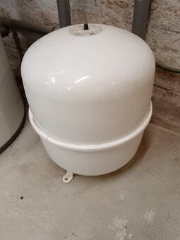 Expanzní nádoba reflex 35