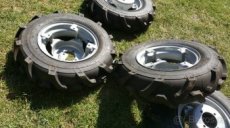 Kola z jednoosého malotraktoru