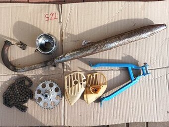 Stadion S22, originál díly