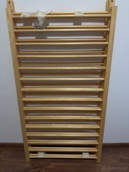 Dřevěná dětská ohrádka