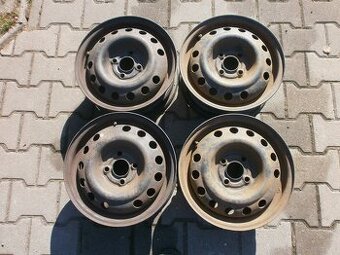 4xPlechové disky na SEAT velikost 14tky.cena všechny: 200kč