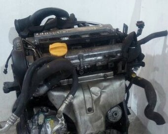 Motor a převodovka Opel X18XE1