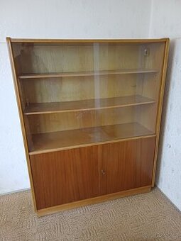 Starý nábytek za ODVOZ