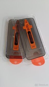 iPhone sklo s aplikatorem