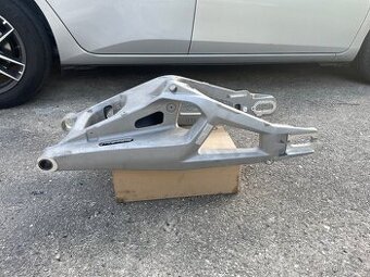 Kyvka Ducati Multistrada V4