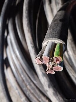 Prodám CYKY 5X25 RM