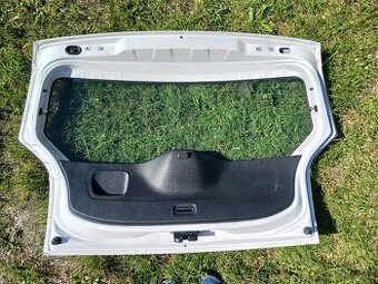 PRODÁM VÍKO KUFRU NA ŠKODA CITIGO