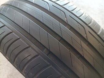 215/55 R17 BRIDGESTONE (1218)