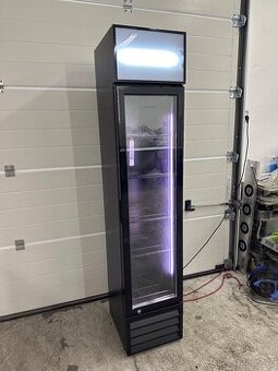 Nápojová lednice Slim, úzká