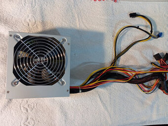 PC - zdroj: Modecom Feel 500W.